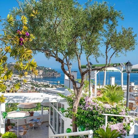 Hotel Bel Tramonto Casamicciola Terme Екстериор снимка