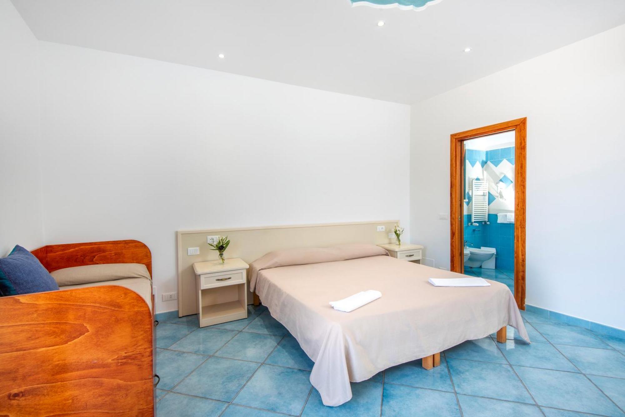Hotel Bel Tramonto Casamicciola Terme Екстериор снимка
