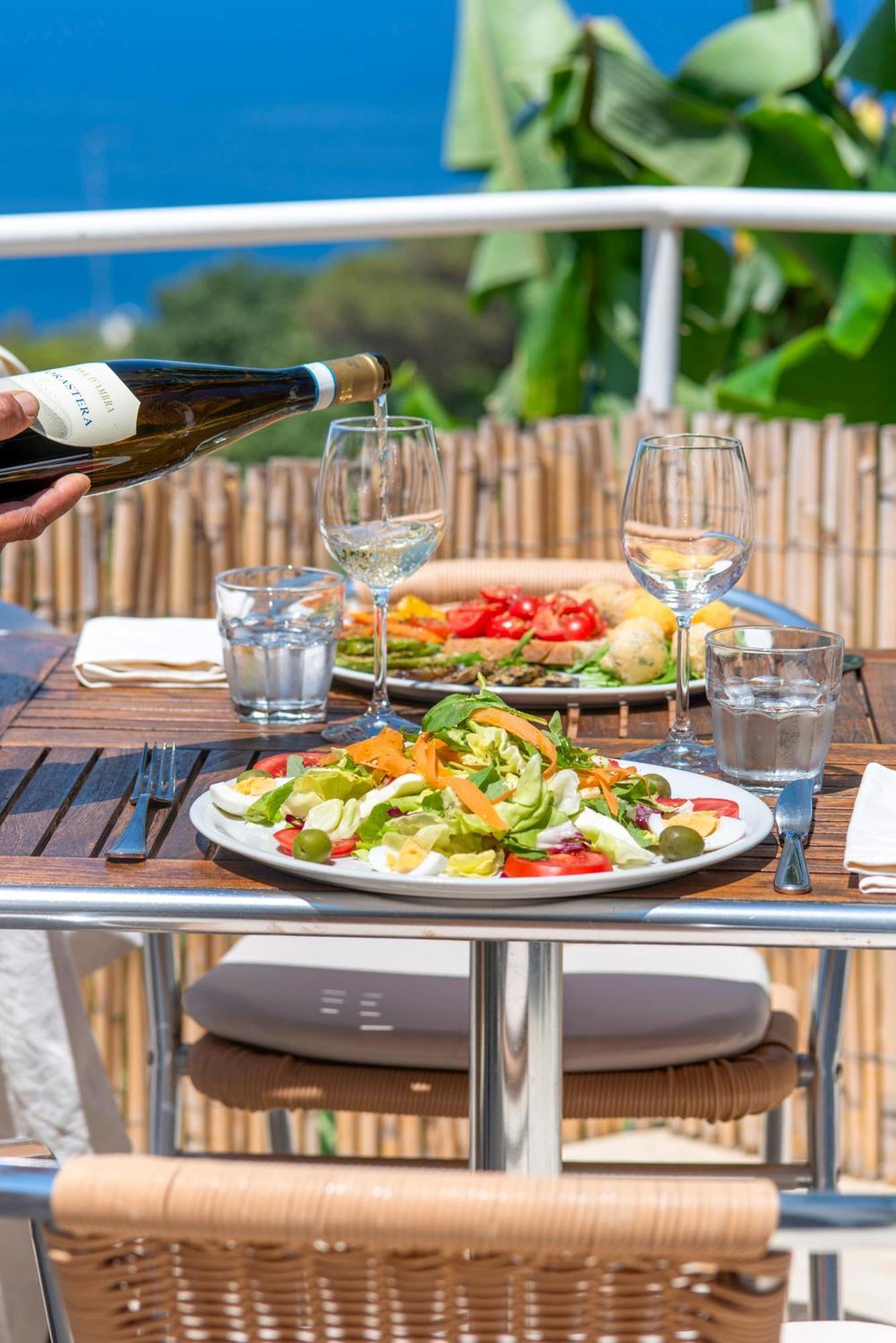 Hotel Bel Tramonto Casamicciola Terme Екстериор снимка